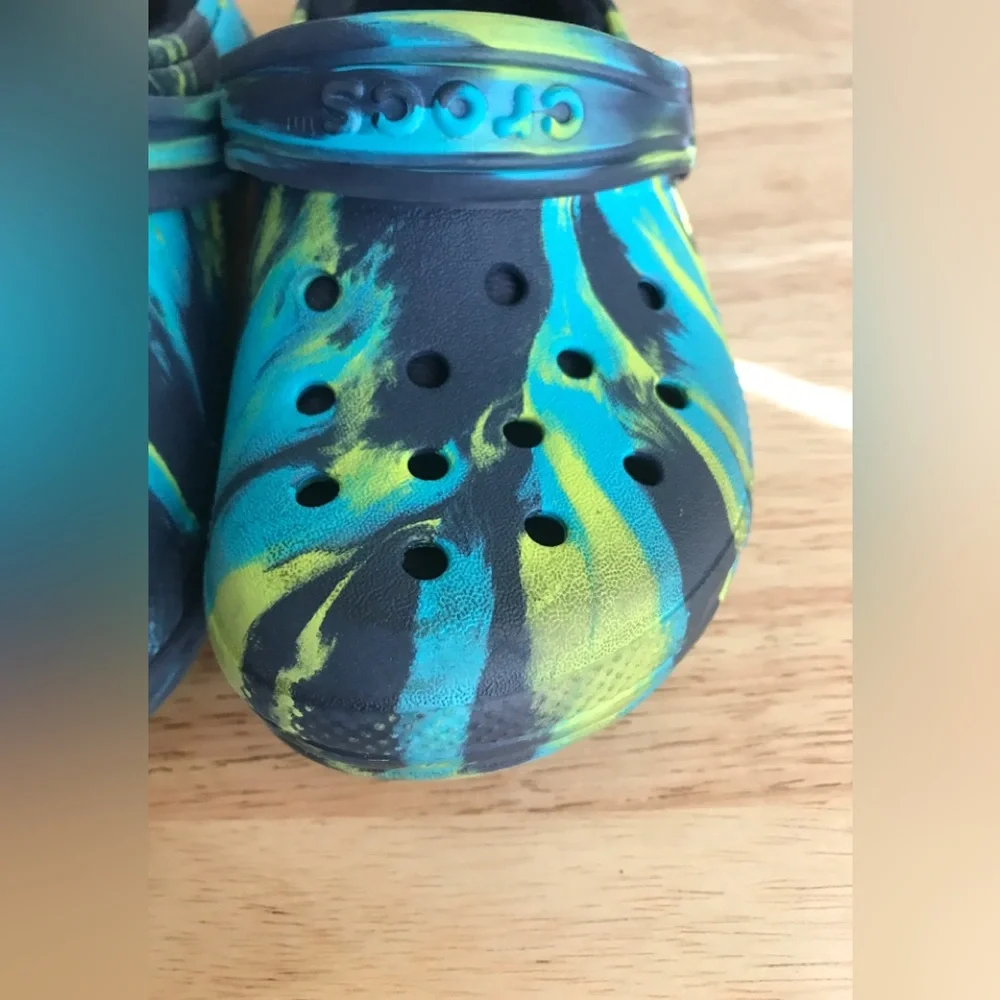 CROCS lined toddler